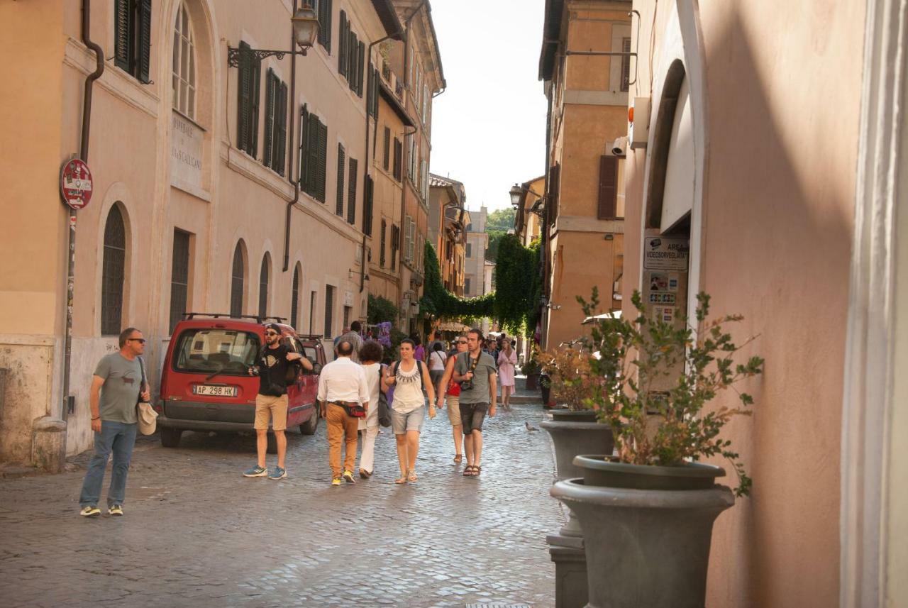Trastevere Classico Self Check In Roma Exterior foto