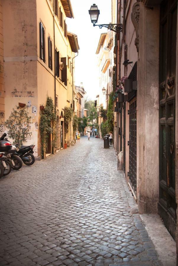 Trastevere Classico Self Check In Roma Exterior foto