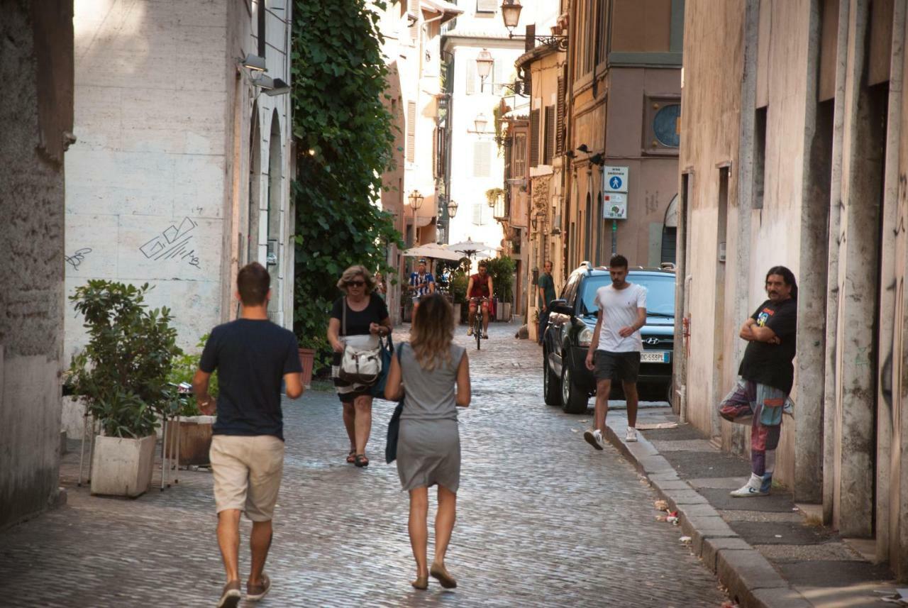 Trastevere Classico Self Check In Roma Exterior foto