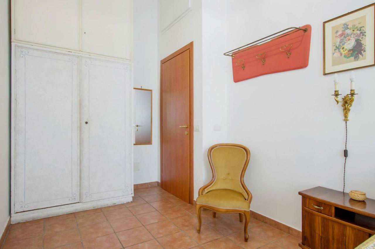 Trastevere Classico Self Check In Roma Exterior foto
