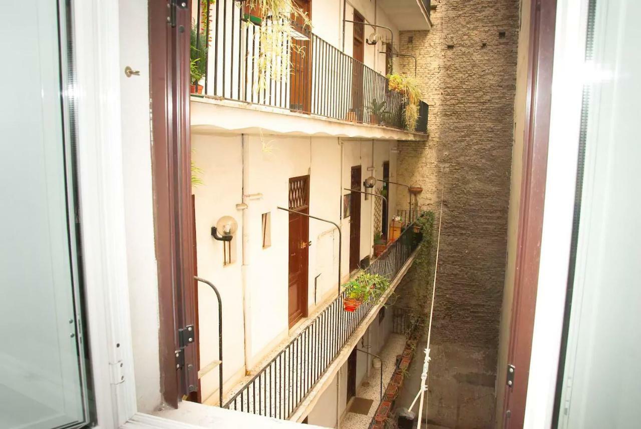 Trastevere Classico Self Check In Roma Exterior foto